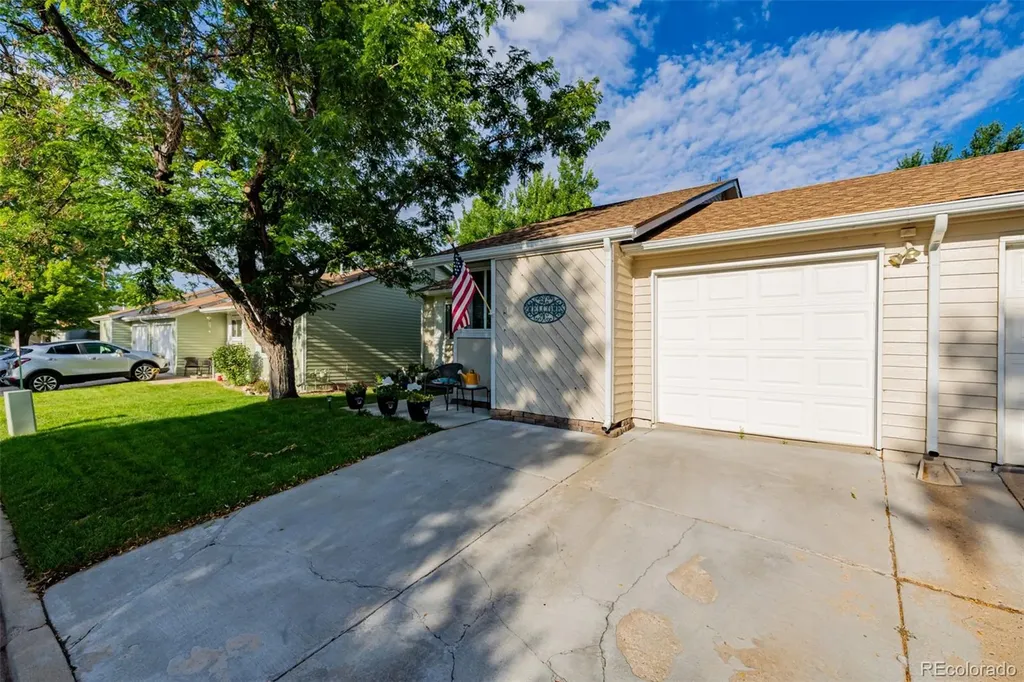 16102 E Radcliff Place Aurora CO 80015