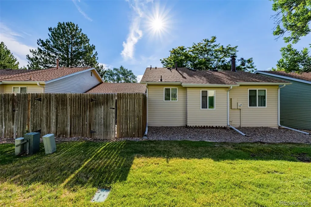 16102 E Radcliff Place Aurora CO 80015