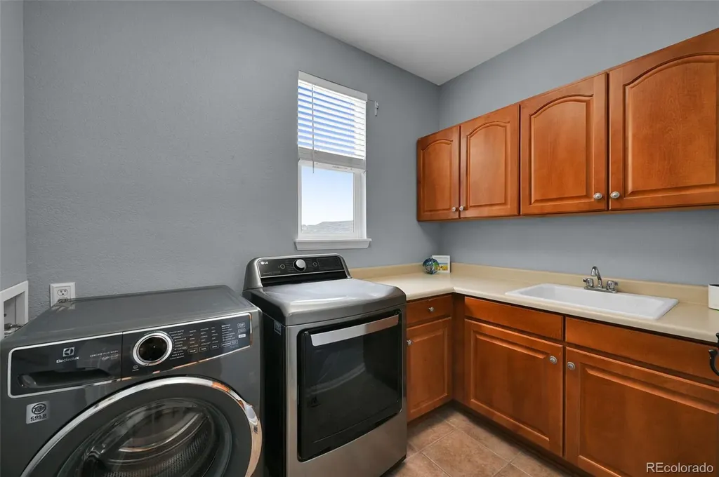21354 White Pine Court Parker CO 80138