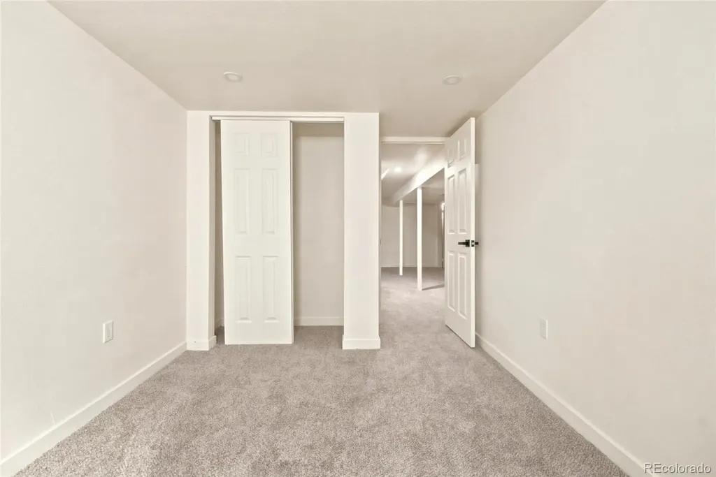 3280 Leyden Street Denver CO 80207