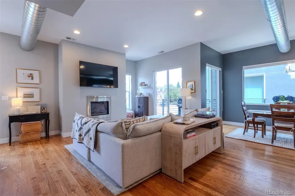 3318 S Washington Street Englewood CO 80113