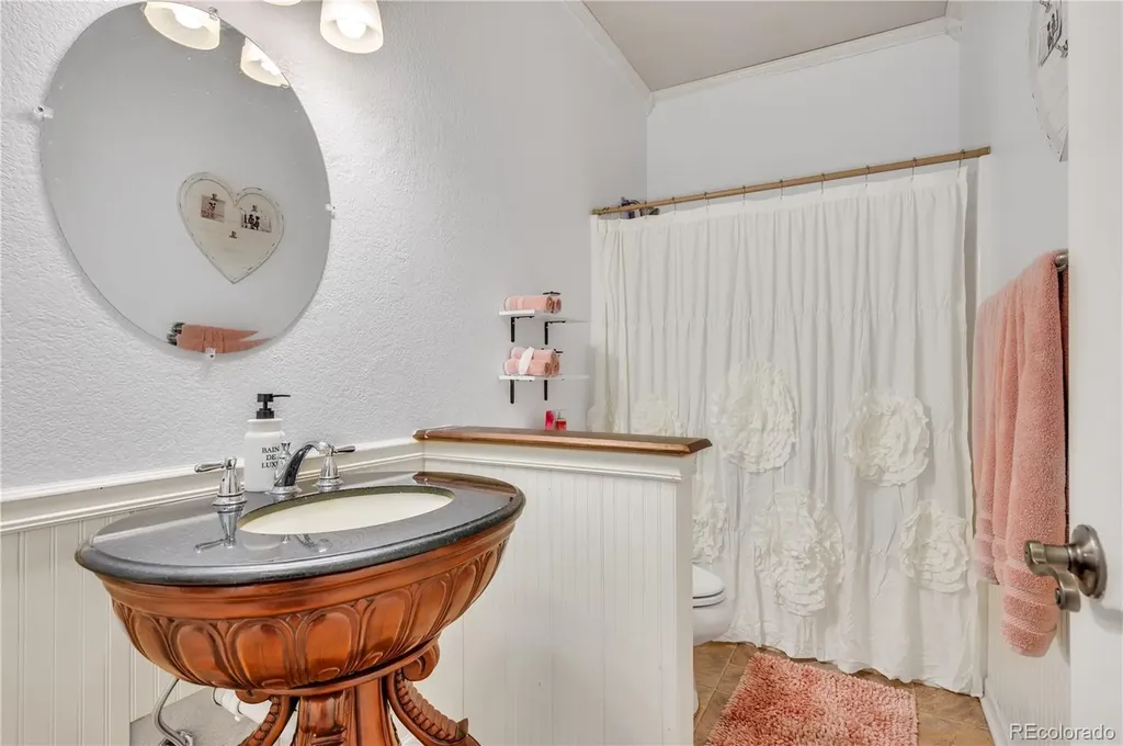 581 S Seaside Drive Pueblo CO 81007