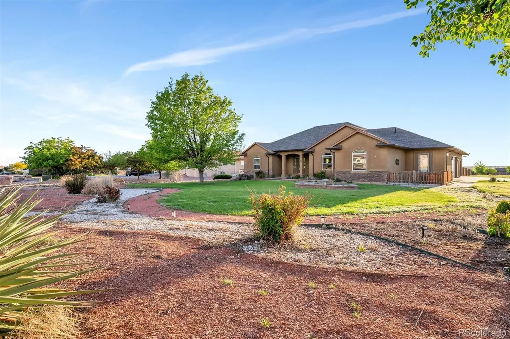 581 S Seaside Drive Pueblo CO 81007