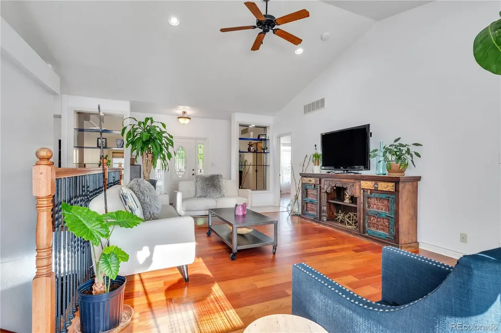581 S Seaside Drive Pueblo CO 81007