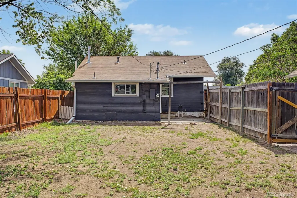 2963 S Fox Street Englewood CO 80110