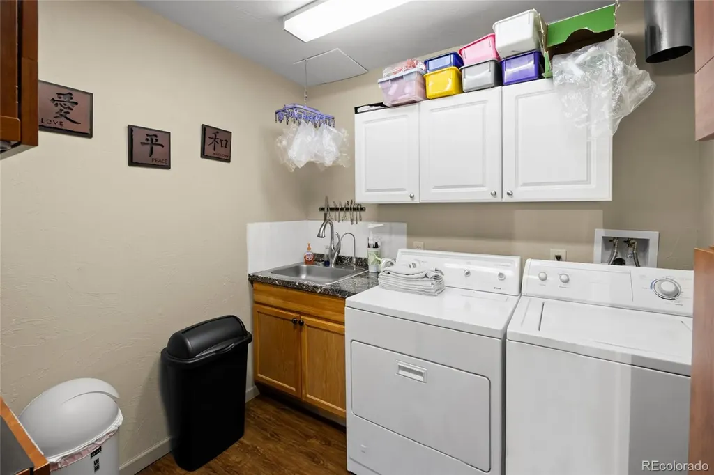 1181 S Parker Road Denver CO 80231