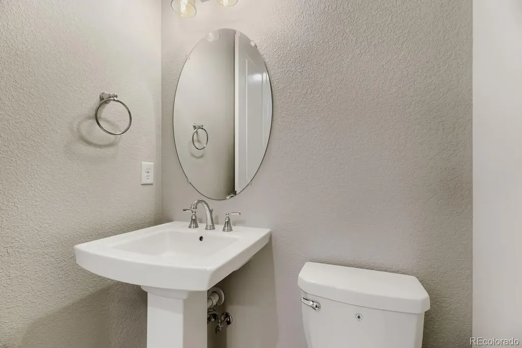21831 E Tansy Place Aurora CO 80016