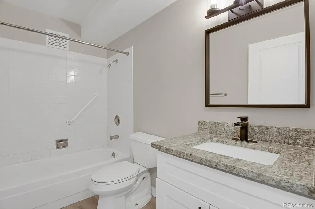 13618 E Bethany Place Aurora CO 80014