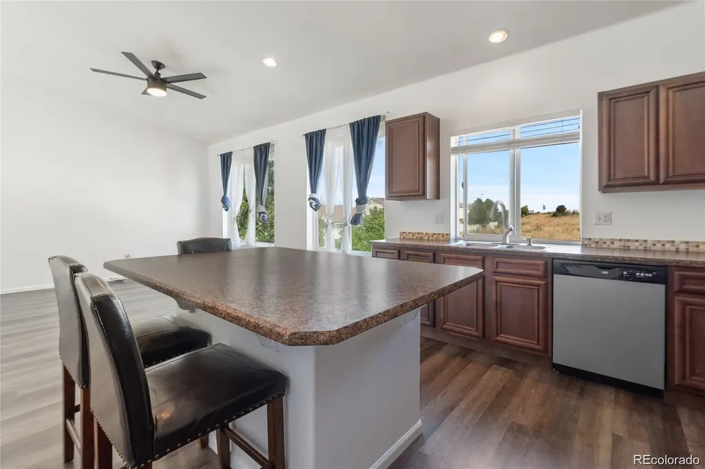 5571 Killarney Street Denver CO 80249