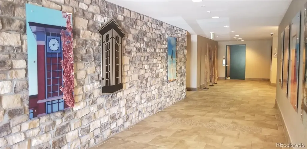1044 Rockhurst Drive Highlands Ranch CO 80129