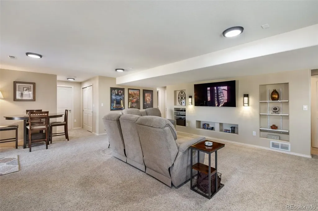 13901 Penfold Colorado Springs CO 80921