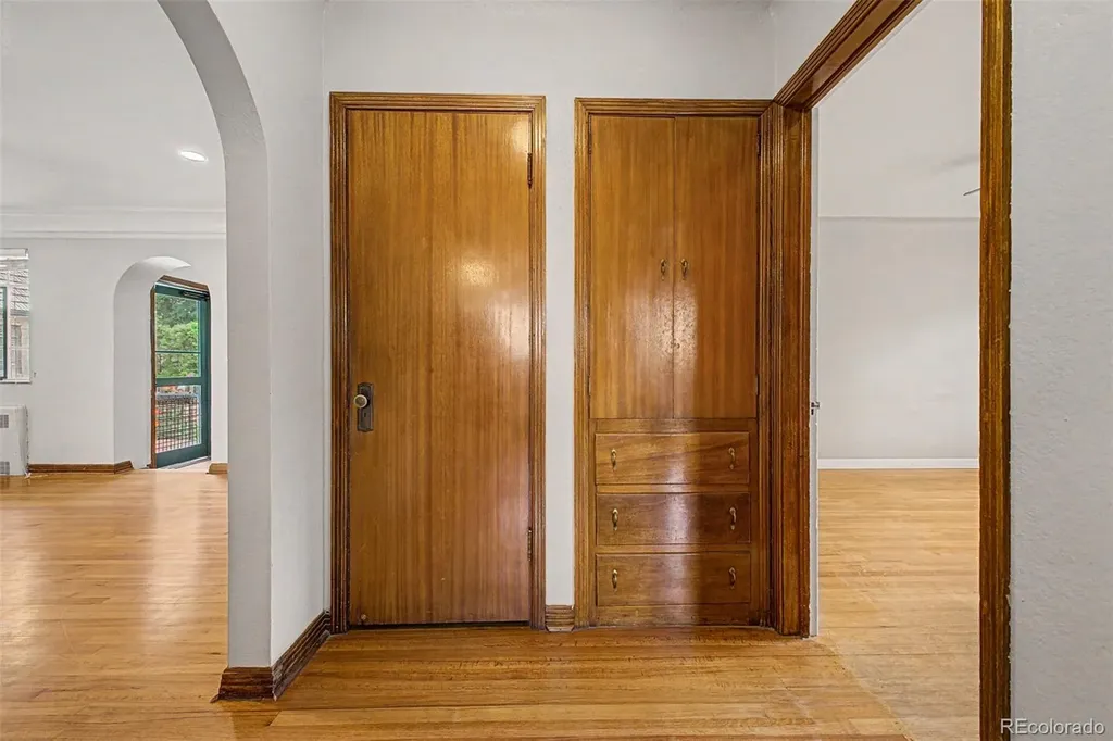 1405 Dexter Street Denver CO 80220