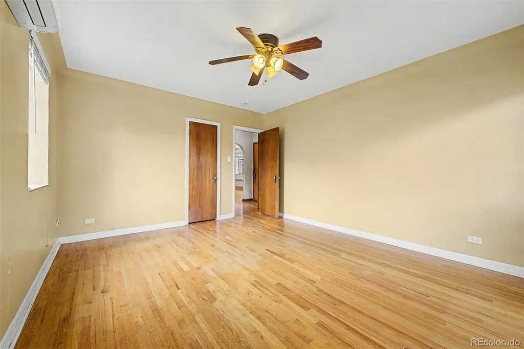 1405 Dexter Street Denver CO 80220