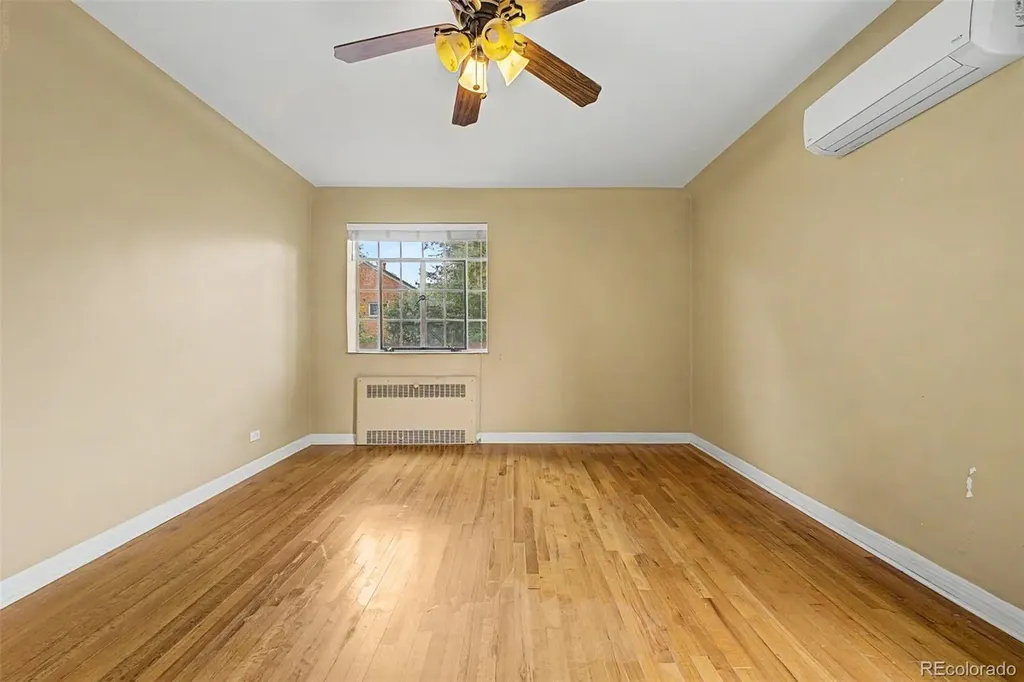 1405 Dexter Street Denver CO 80220