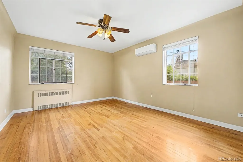 1405 Dexter Street Denver CO 80220