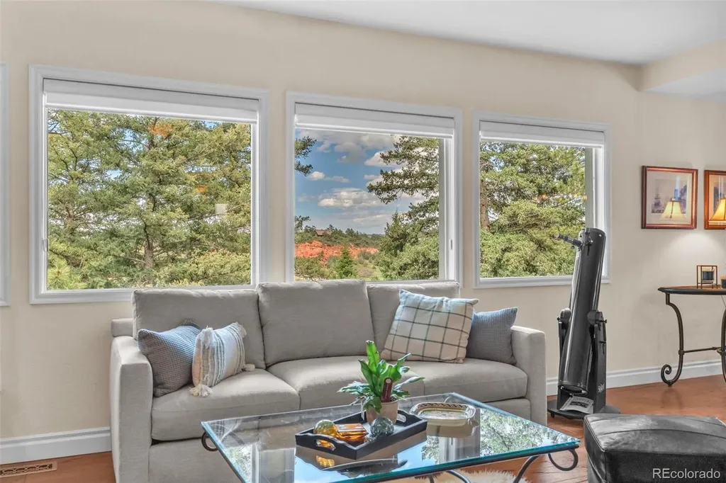 7815 Red Rock Circle Larkspur CO 80118