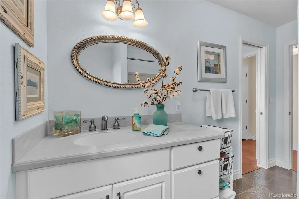 7815 Red Rock Circle Larkspur CO 80118