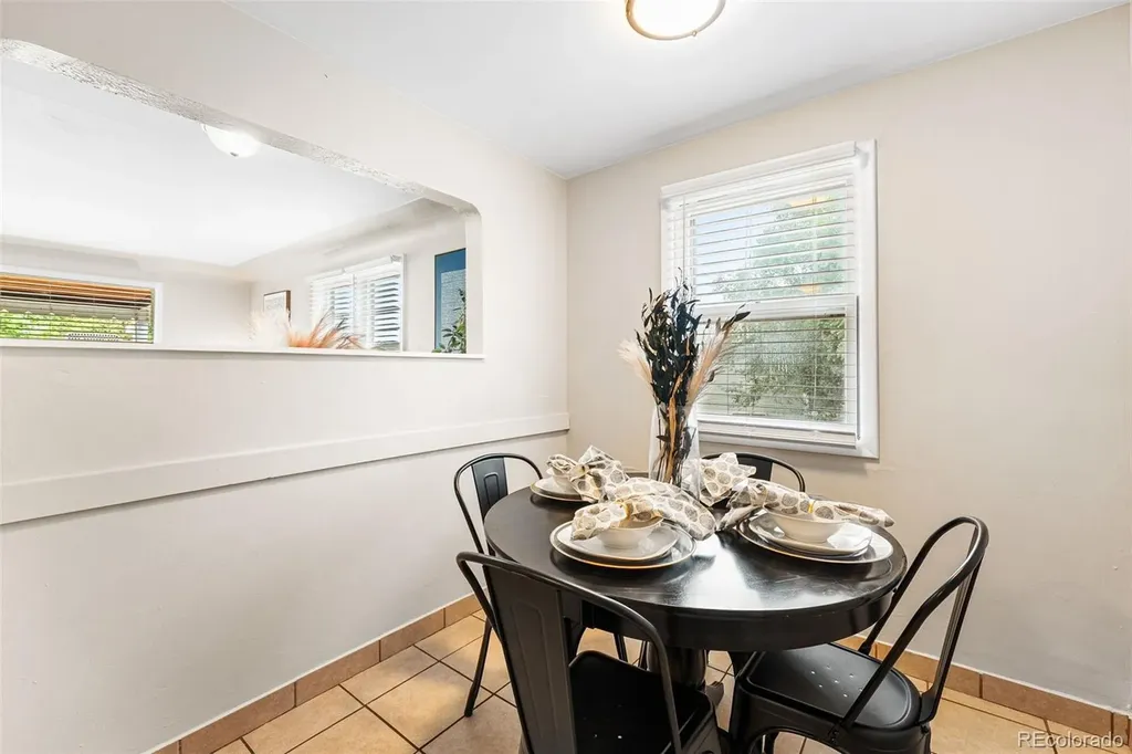 965 S Eliot Street Denver CO 80219