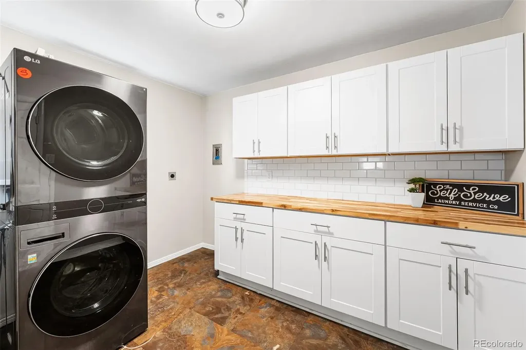 965 S Eliot Street Denver CO 80219