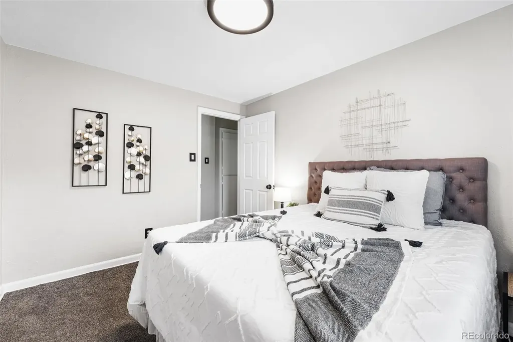 965 S Eliot Street Denver CO 80219