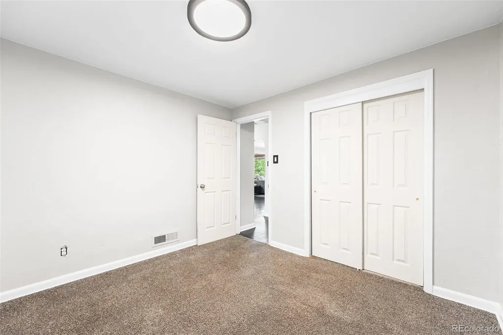965 S Eliot Street Denver CO 80219