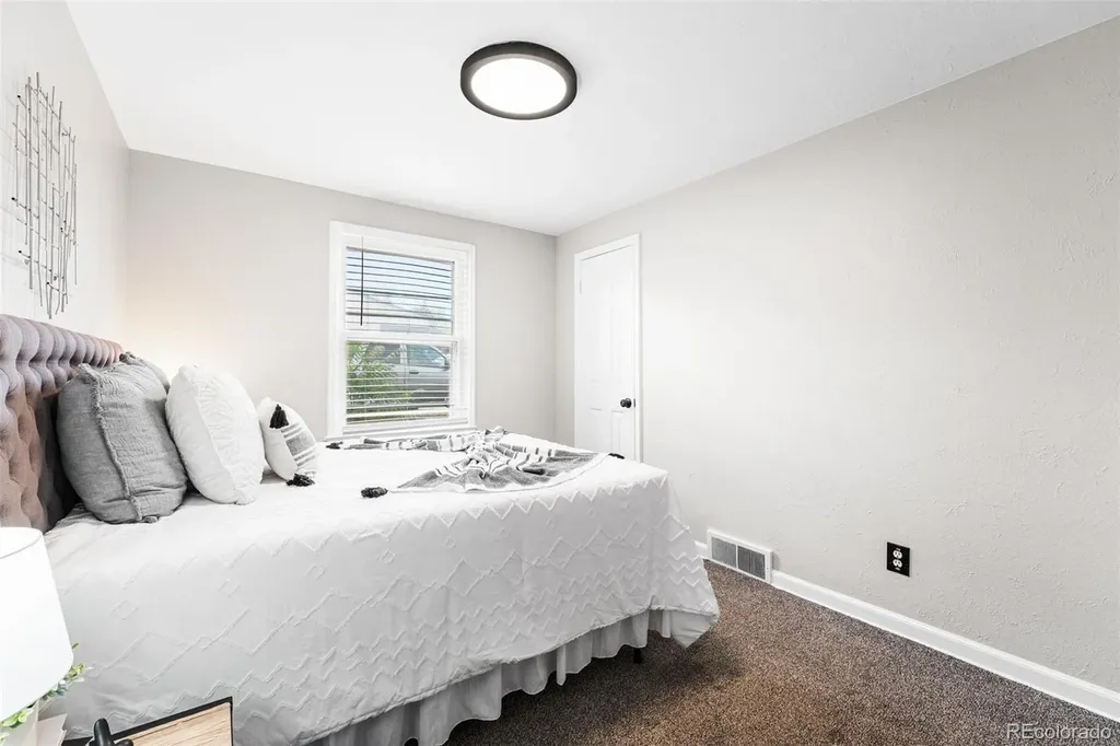 965 S Eliot Street Denver CO 80219