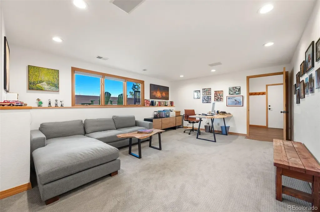 10572 Harebell Run Littleton CO 80125