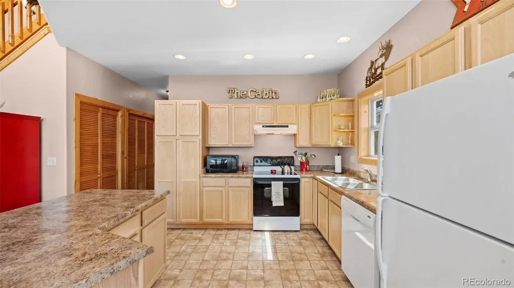 598 Dandy Jim Drive Cripple Creek CO 80813