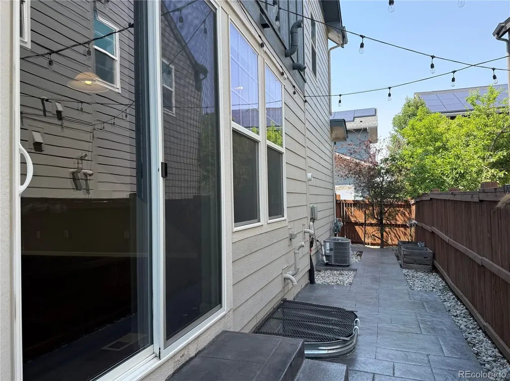 9327 E 60th Avenue Denver CO 80238