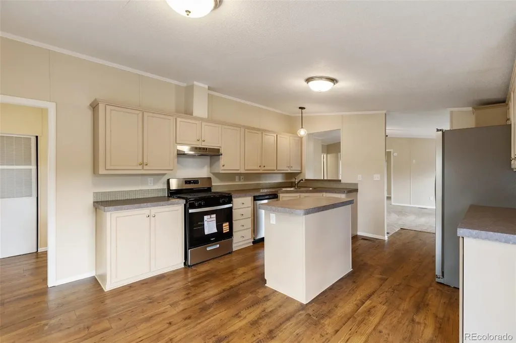 100 Wolverine Drive Florissant CO 80816
