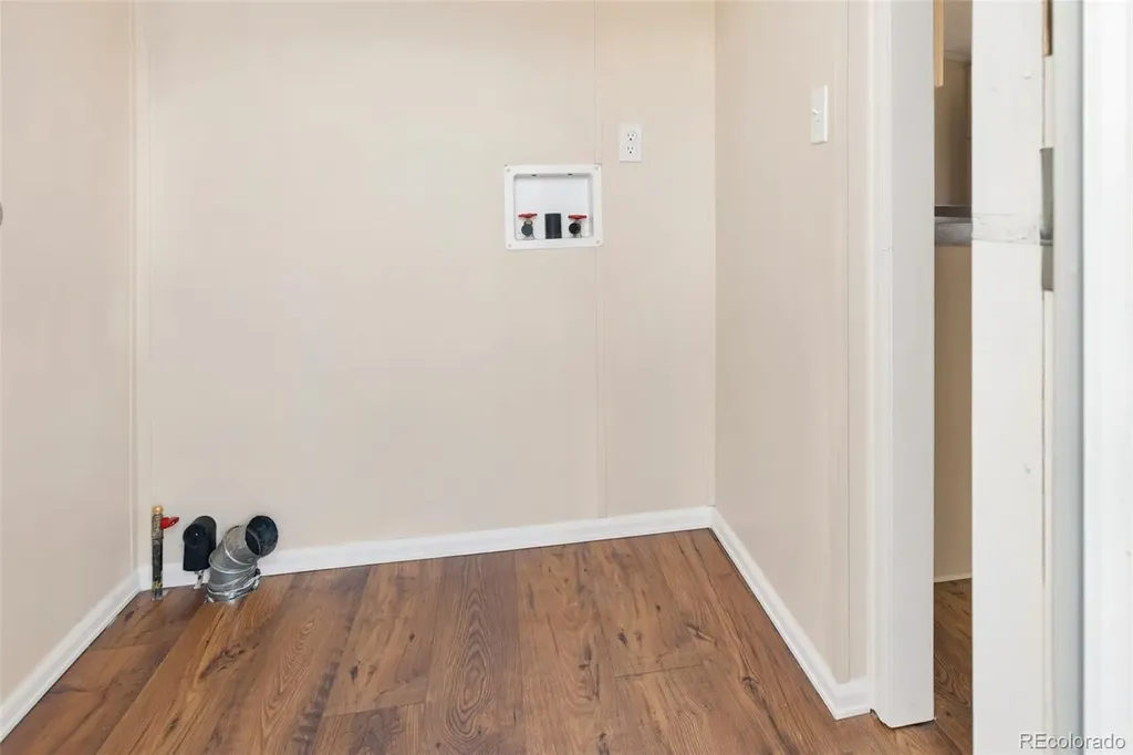 100 Wolverine Drive Florissant CO 80816