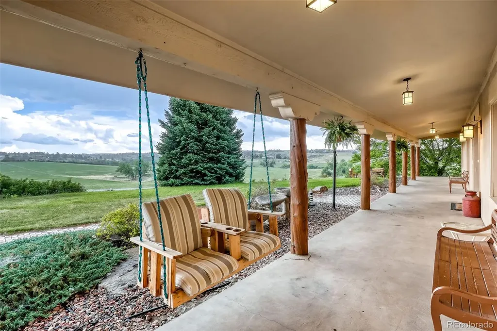 10443 Tomahawk Road Parker CO 80138