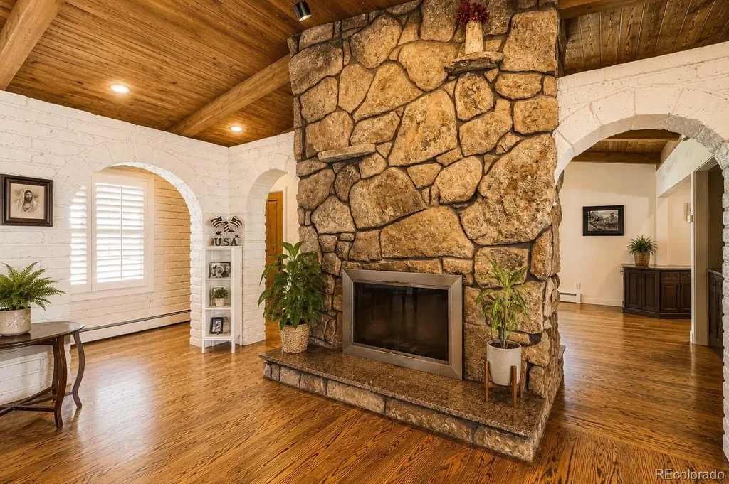10443 Tomahawk Road Parker CO 80138