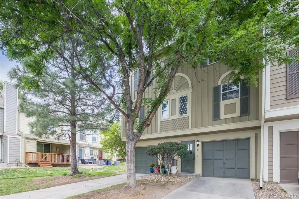 1811 S Quebec Way Denver CO 80231