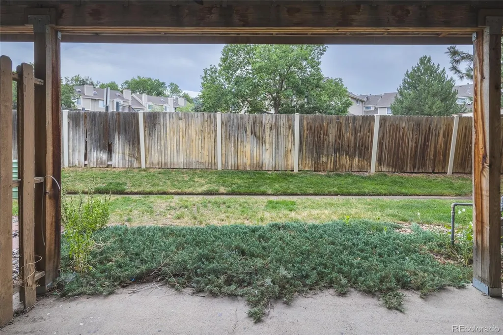 1811 S Quebec Way Denver CO 80231