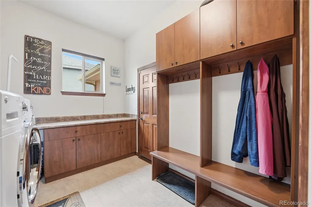 5045 Gladiola Golden CO 80403