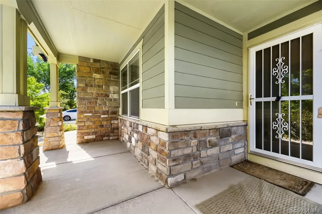 25293 E 5th Avenue Aurora CO 80018