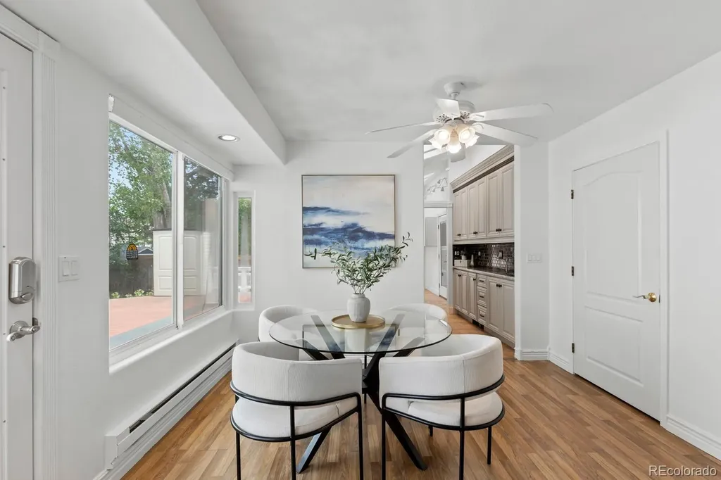 8027 S Dover Street Littleton CO 80128
