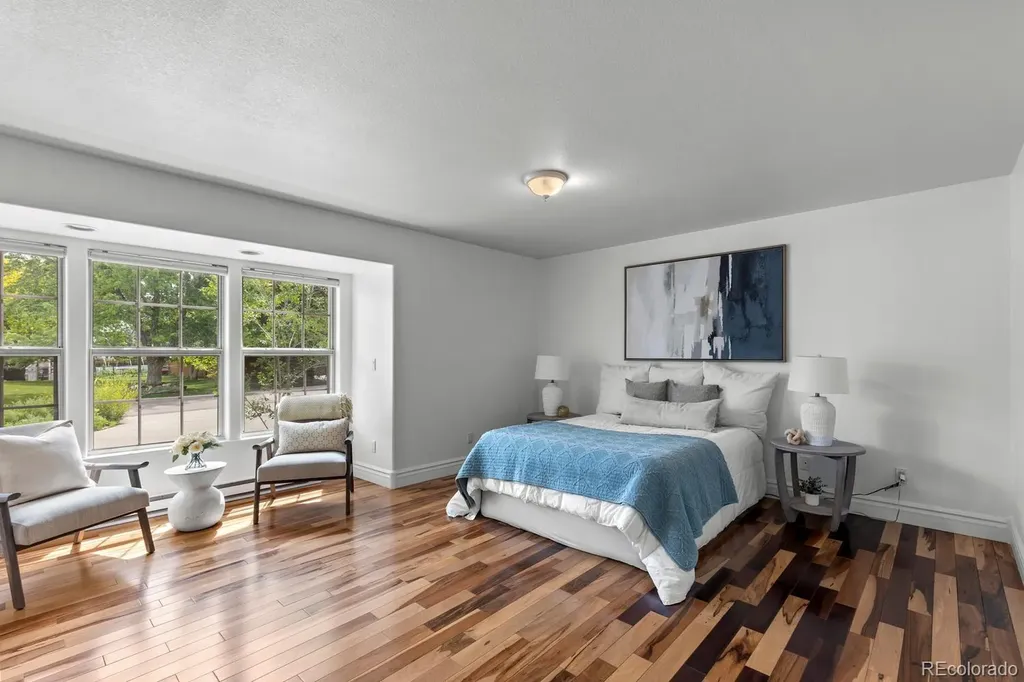 8027 S Dover Street Littleton CO 80128