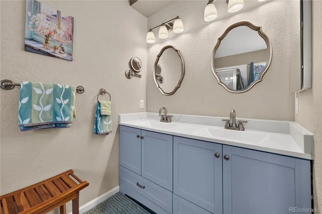3401 Larkspur Drive Longmont CO 80503
