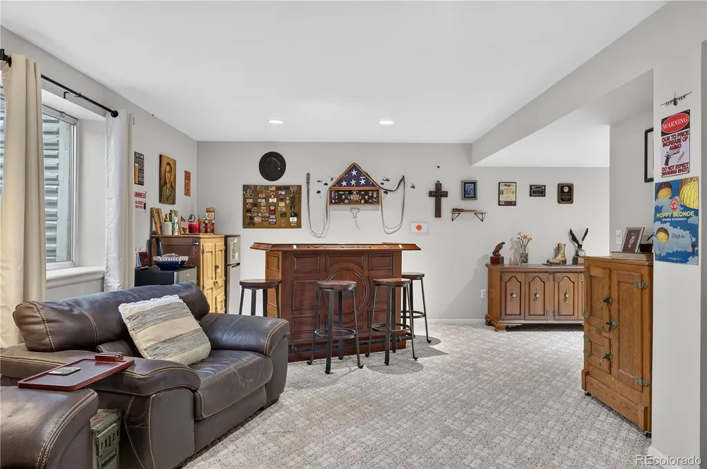 3401 Larkspur Drive Longmont CO 80503