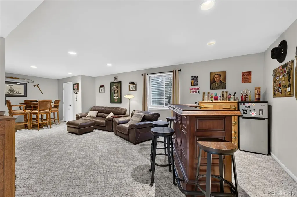 3401 Larkspur Drive Longmont CO 80503