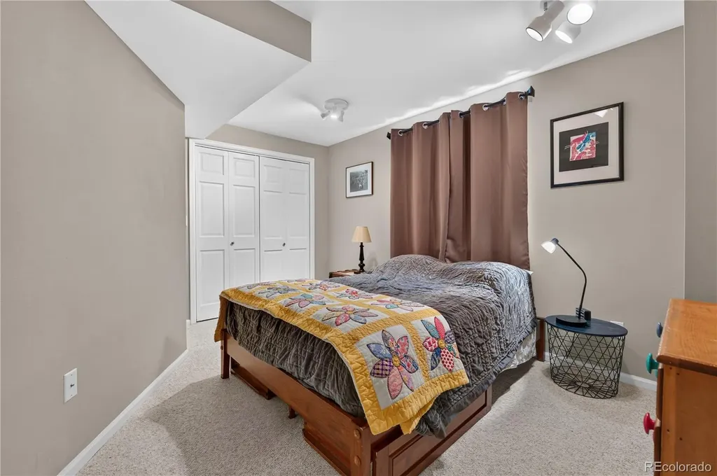 3401 Larkspur Drive Longmont CO 80503