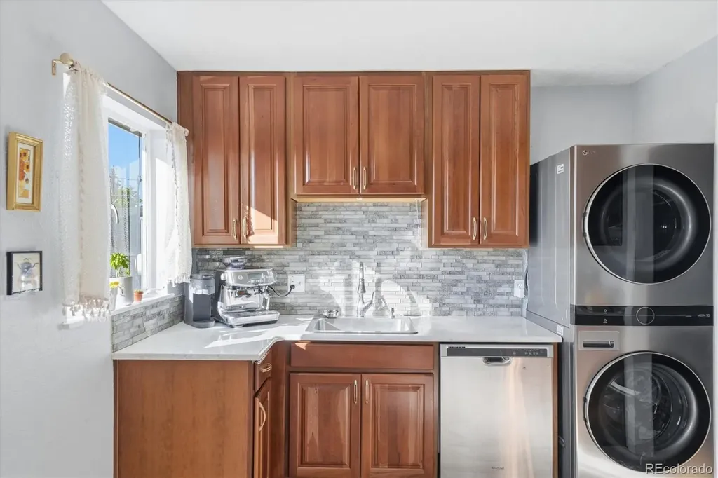 7870 Valley View Drive Denver CO 80221