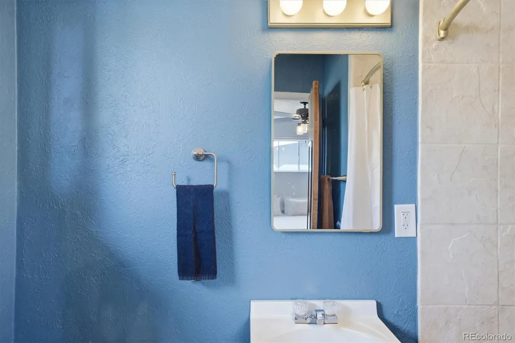 7870 Valley View Drive Denver CO 80221