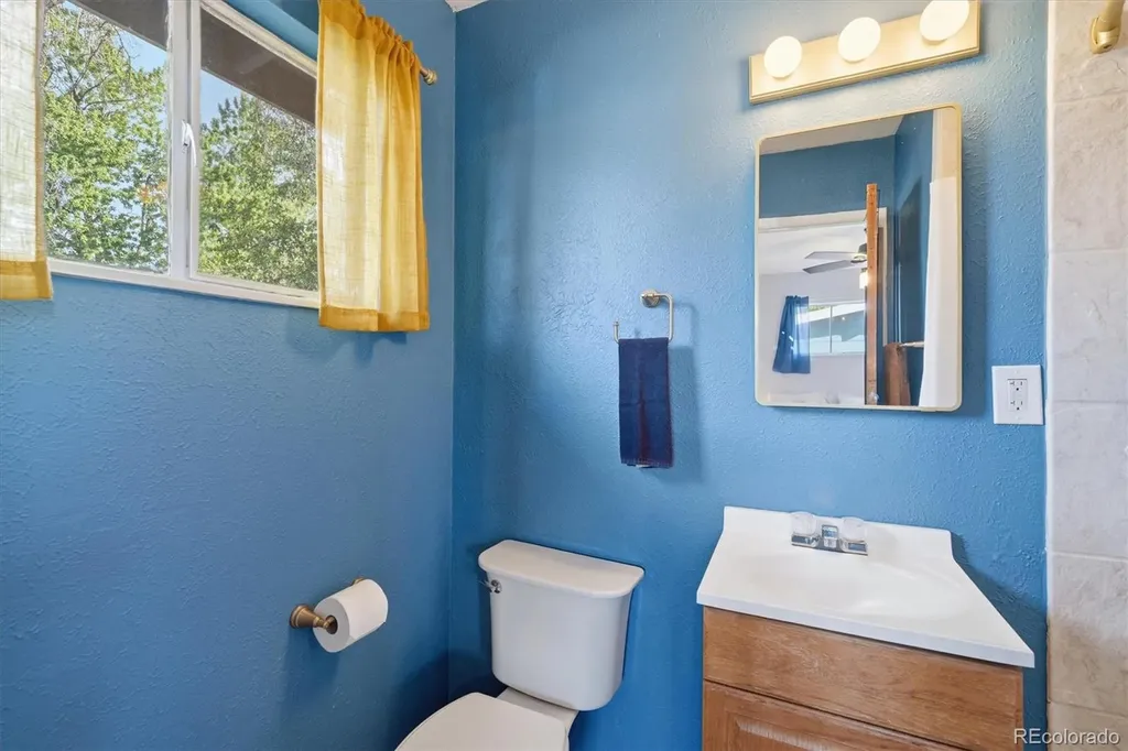 7870 Valley View Drive Denver CO 80221