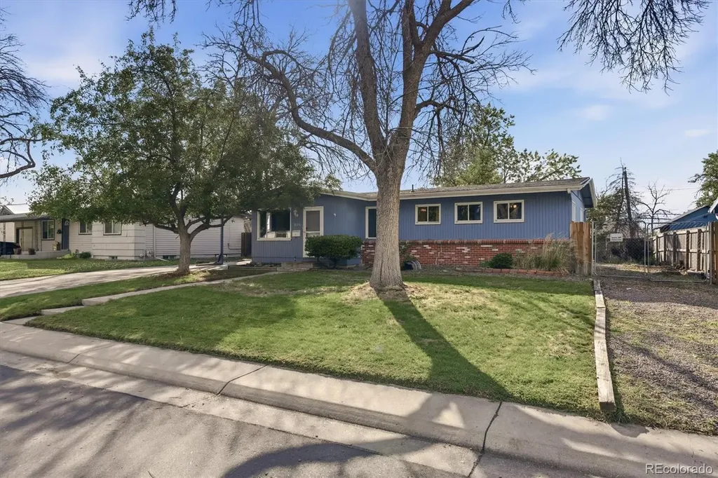 7870 Valley View Drive Denver CO 80221