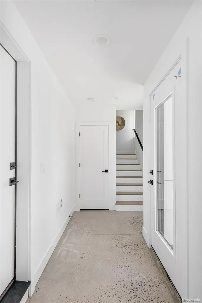 2827 Eliot Street Denver CO 80211