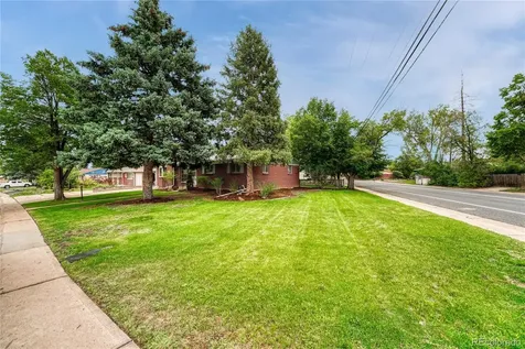 408 Scranton Street Aurora CO 80011