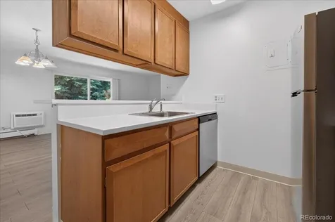 2150 S Vaughn Way Aurora CO 80014